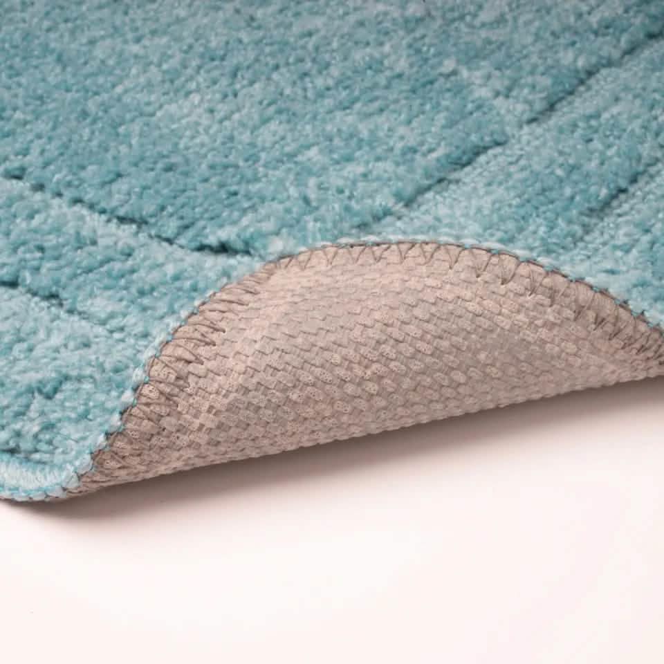 Juego de 2 piezas: Alfombrillas de baño de microfibra de pelo largo Bibb Home