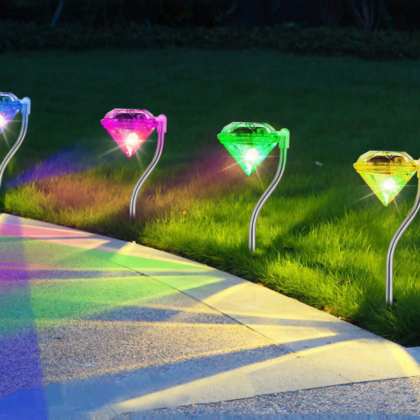 Paquete de 4: Lámpara decorativa de estaca LED solar de diamante para camino