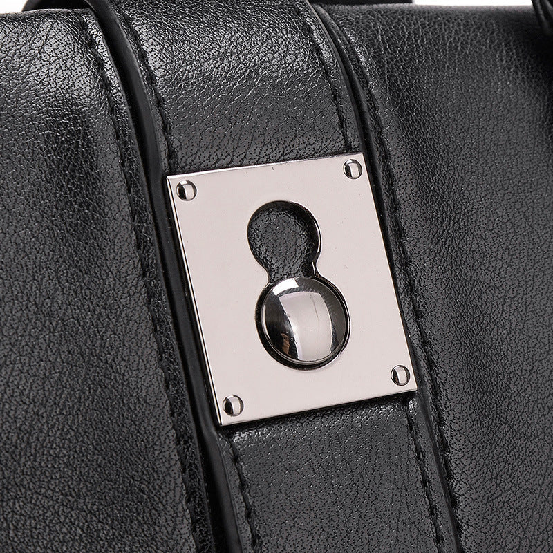 Men's Fashion Vertical Design Single Zipper Outing Men's Messenger Bags