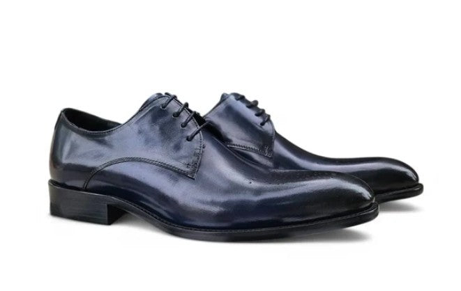 Carrucci Burnished Calfskin Oxford - Navy