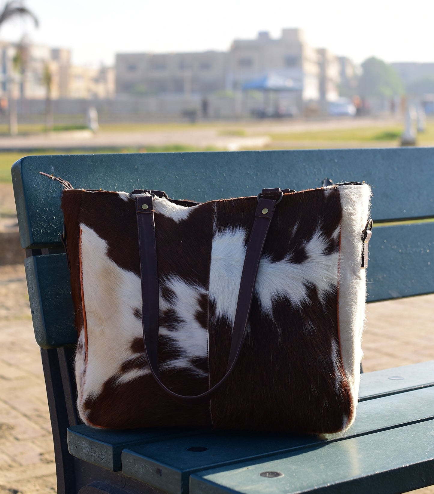 Bolso de hombro cruzado de cuero vacuno - Elegante y duradero para uso diario - Regalo perfecto para ella