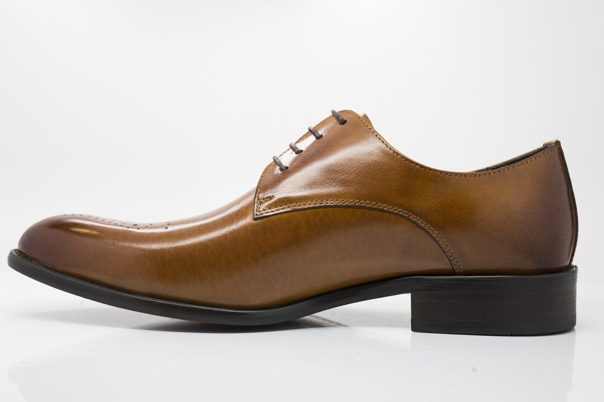 Carrucci Burnished Calfskin Oxford - Cognac