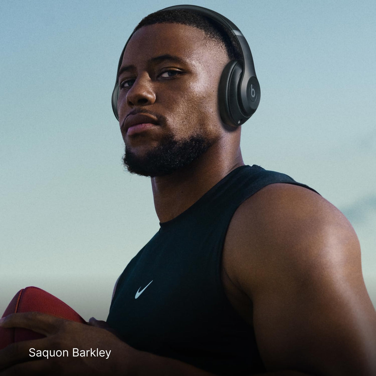 Auriculares inalámbricos supraaurales premium Beats Studio Pro - Hasta 40 horas de batería, cancelación activa de ruido, ideales para viajar y trasladarse, audio USB-C sin pérdidas, compatibles con Apple y Android - Negro (reacondicionado)