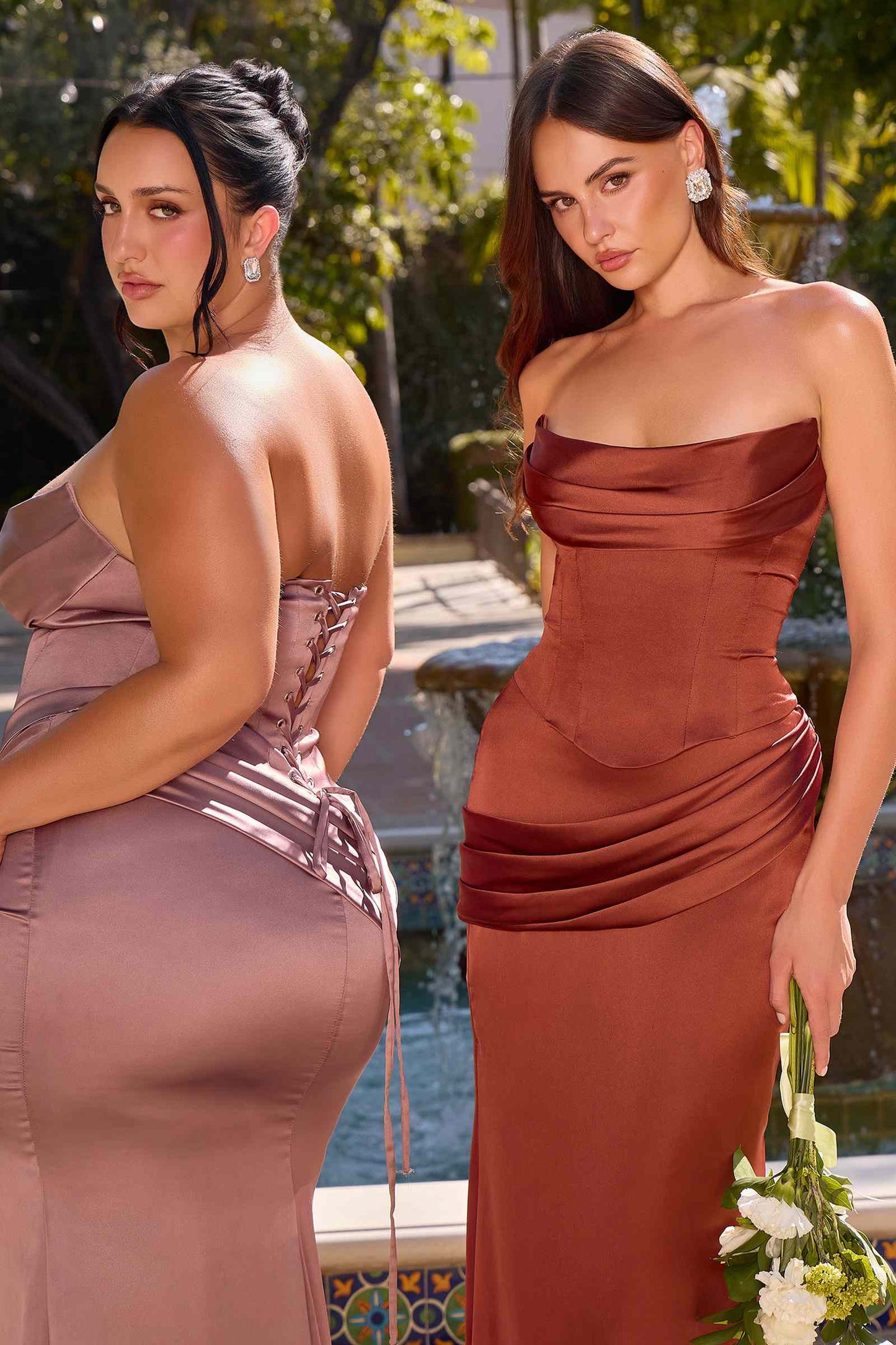Vestido de noche ajustado de dos piezas sin tirantes de satén de lujo Ladivine 7439