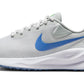NIKE Modelo Revolution 7 002 gris 7.5 AU