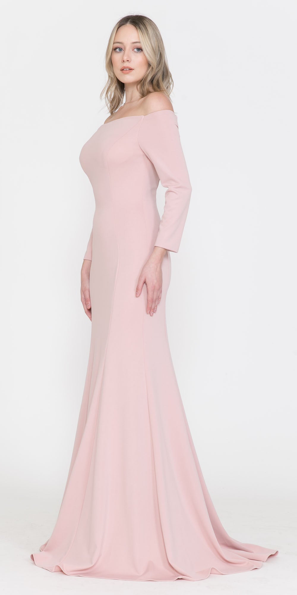 LIQUIDACIÓN - Poly USA | Vestido Largo con Hombros Descubiertos y Mangas Largas Ed Young 8378 (Talla M)