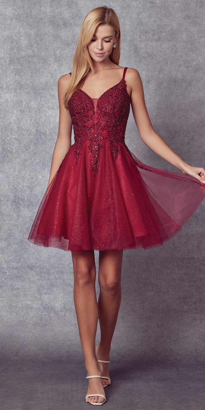 Vestido de fiesta corto con bordados y purpurina, modelo Juliet 857