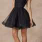 Vestido corto de tul de corte A con corpiño transparente y tirantes de plumas Juliet 881