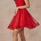 Vestido corto de tul de corte A con corpiño transparente y tirantes de plumas Juliet 881