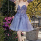 Juliet 909 Vestido corto de línea A con estampado de brillo y mangas cortas abullonadas removibles
