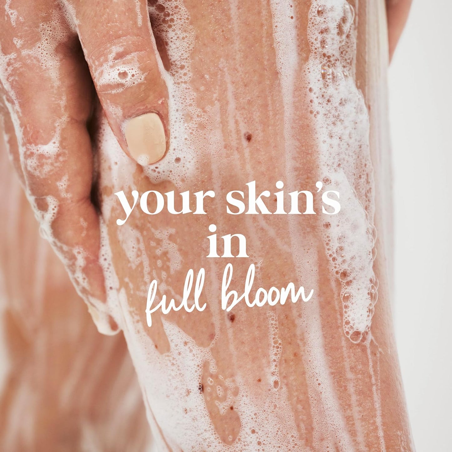 Dove Sakura Body Wash Revitalizante Sakura Blossom y Yuzu para una Piel Suave como la de una Loción por 24 horas Limpiador Humectante para la Piel sin Sulfatos ni Parabenos 908 ml