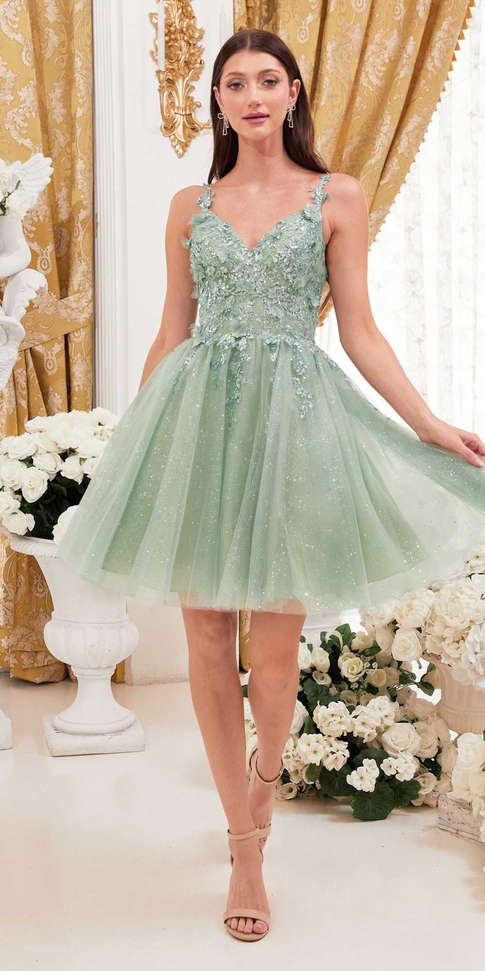 Vestido corto de regreso a casa estilo A con detalles florales Ladivine 9245