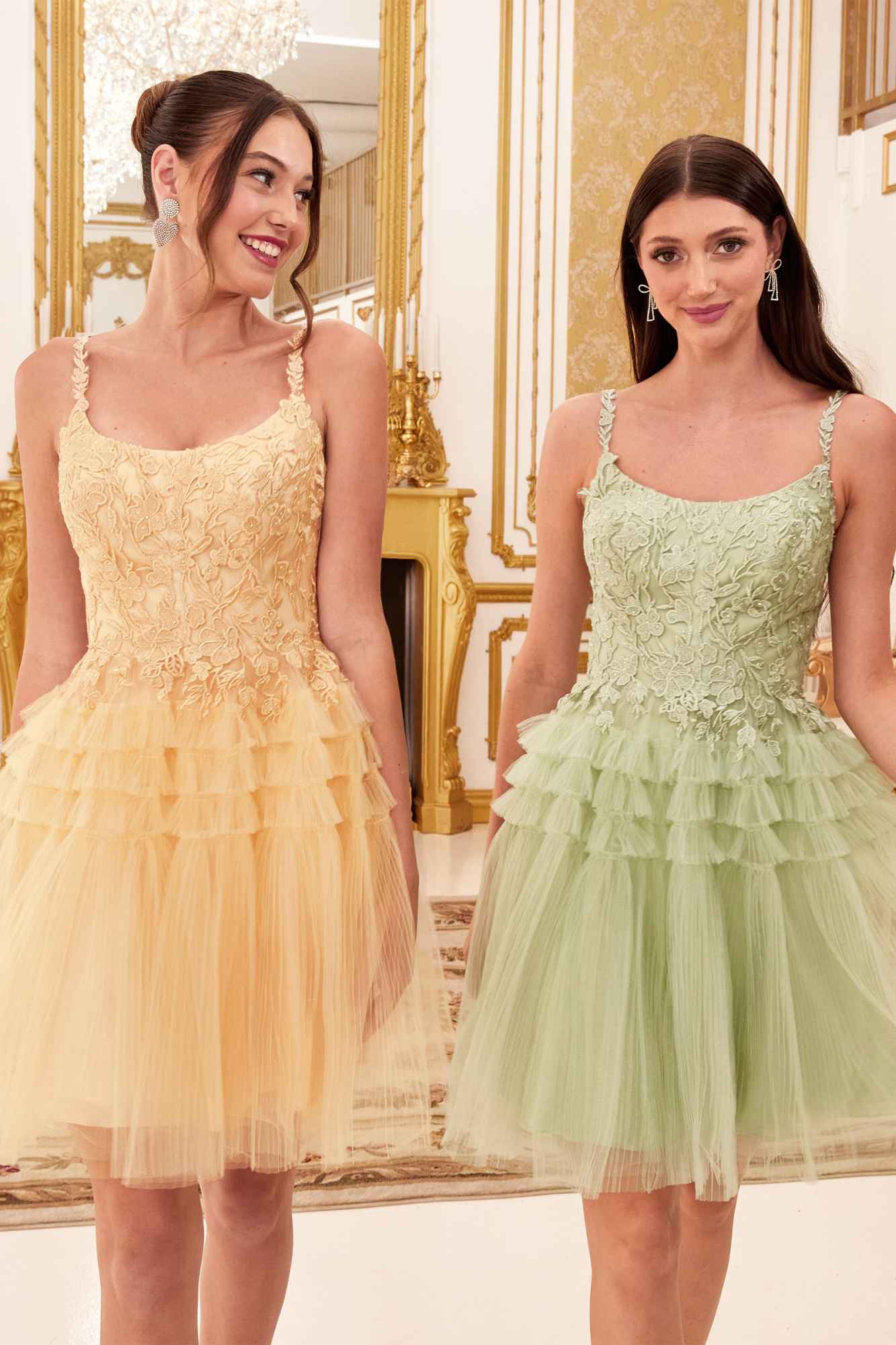 Vestido de cóctel corto de tul con cuello redondo, corte A y volantes Ladivine 9310