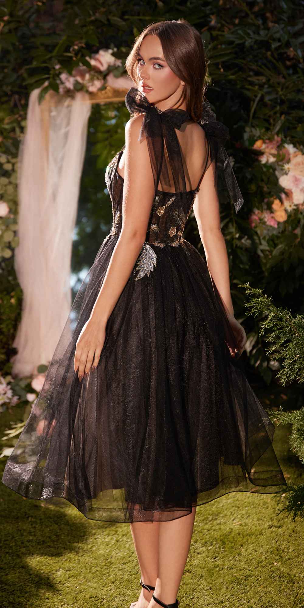 Vestido de tul línea A hasta la rodilla Andrea & Leo A1227 negro