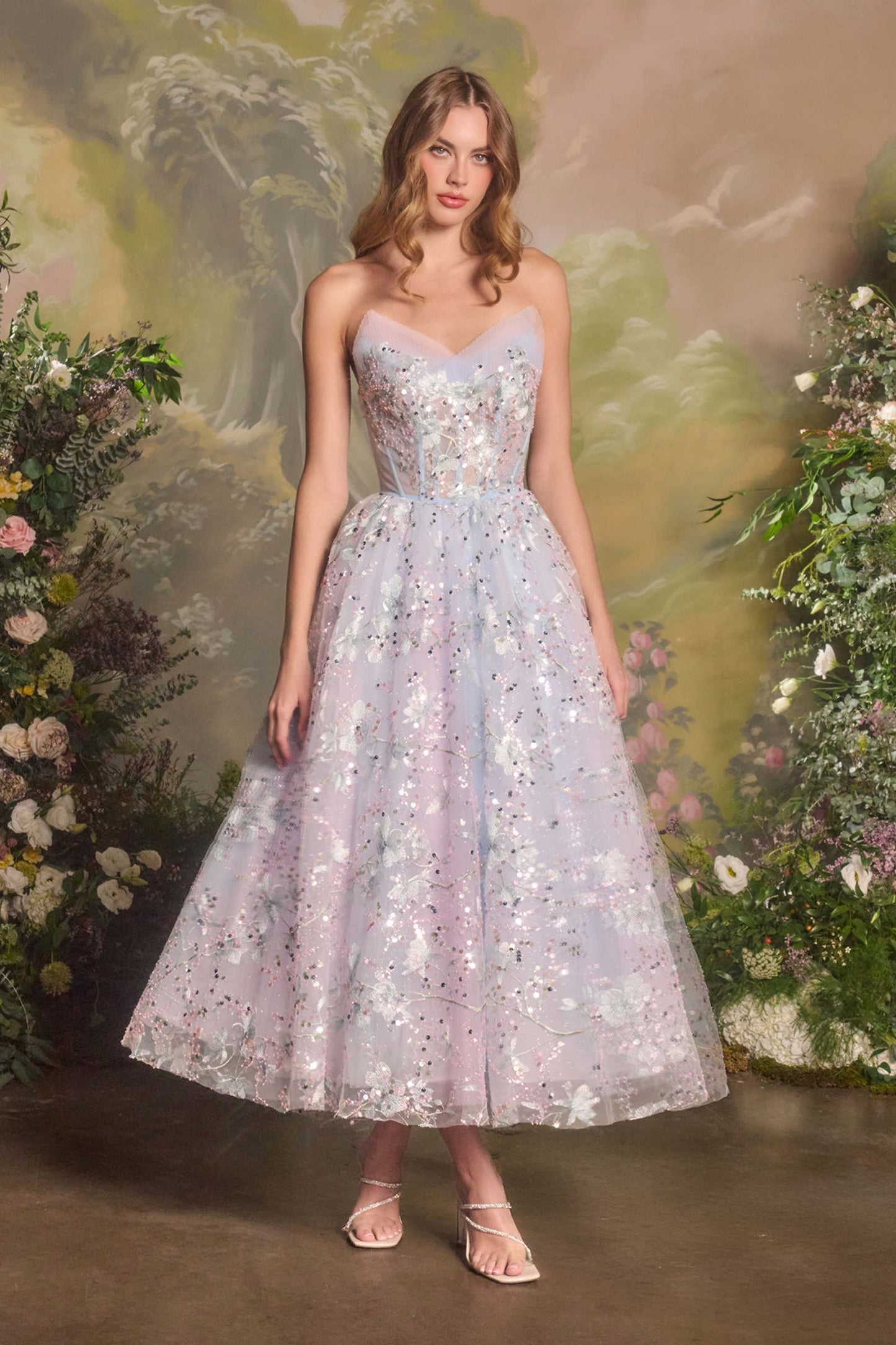 Andrea & Leo A1485 Vestido romántico acampanado sin tirantes con escote corazón