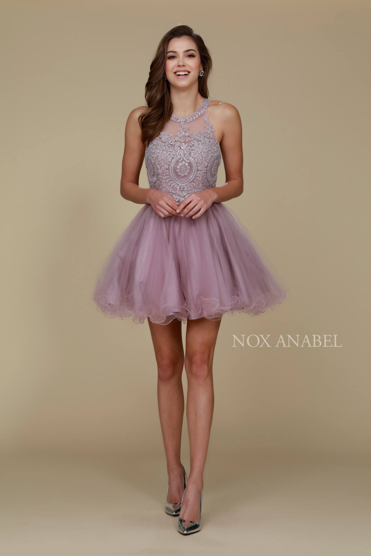 LIQUIDACIÓN - Vestido corto Nox Anabel B652 con falda de tul acampanada (Talla Pequeña)