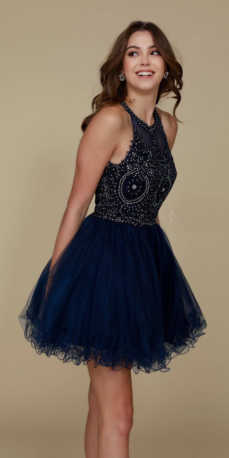 LIQUIDACIÓN - Vestido corto Nox Anabel B652 con falda de tul acampanada (Talla Pequeña)