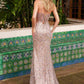 Vestido de fiesta Nox Anabel C1609 con cuello corazón, pedrería floral.