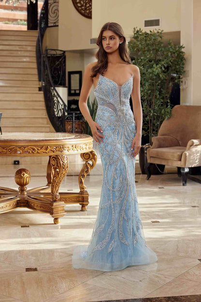 Vestido de fiesta ajustado Nox Anabel C1826 con escote en pico y adornos de pedrería