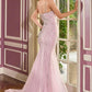 Vestido Ladivine CB167 ajustado con pedrería radiante, escote redondo y cola de lazo sobredimensionado