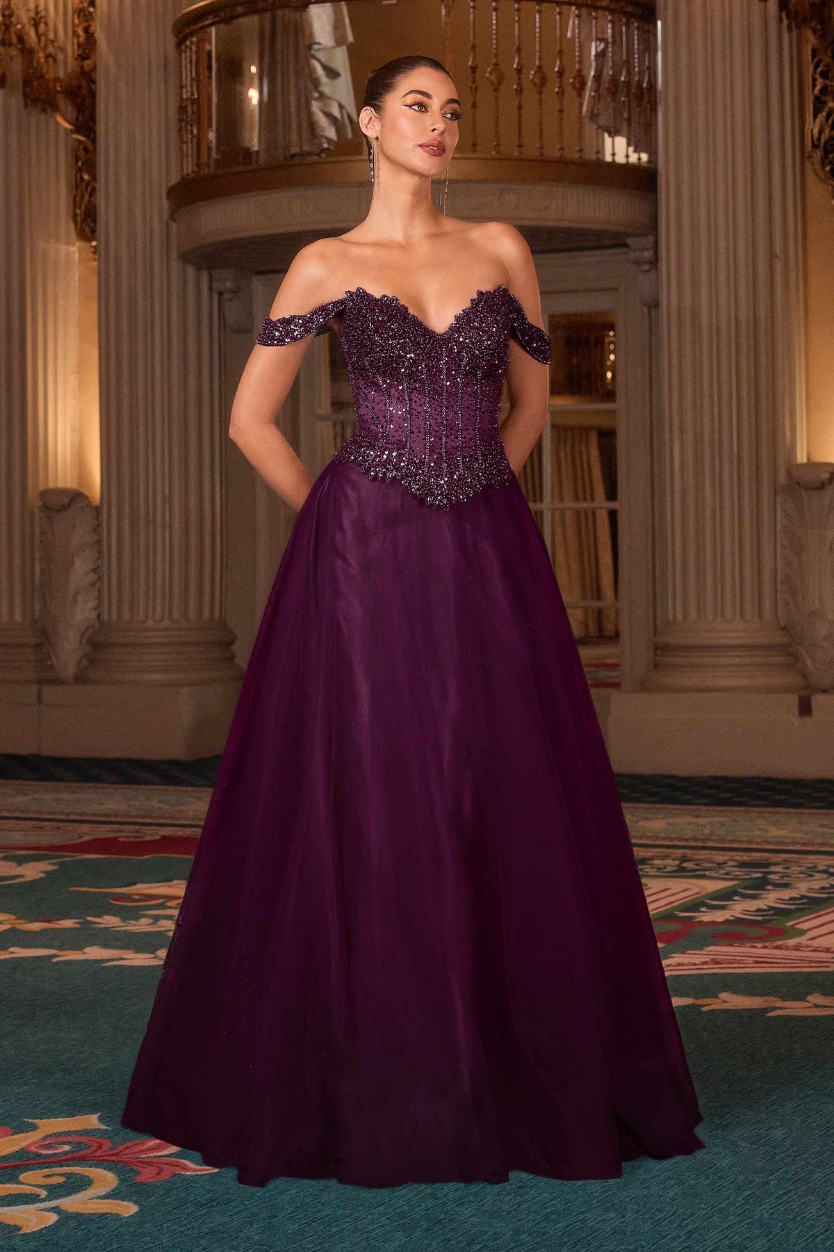 Ladivine CC471 Vestido de gala con corpiño corsé de tul brillante y hombros descubiertos