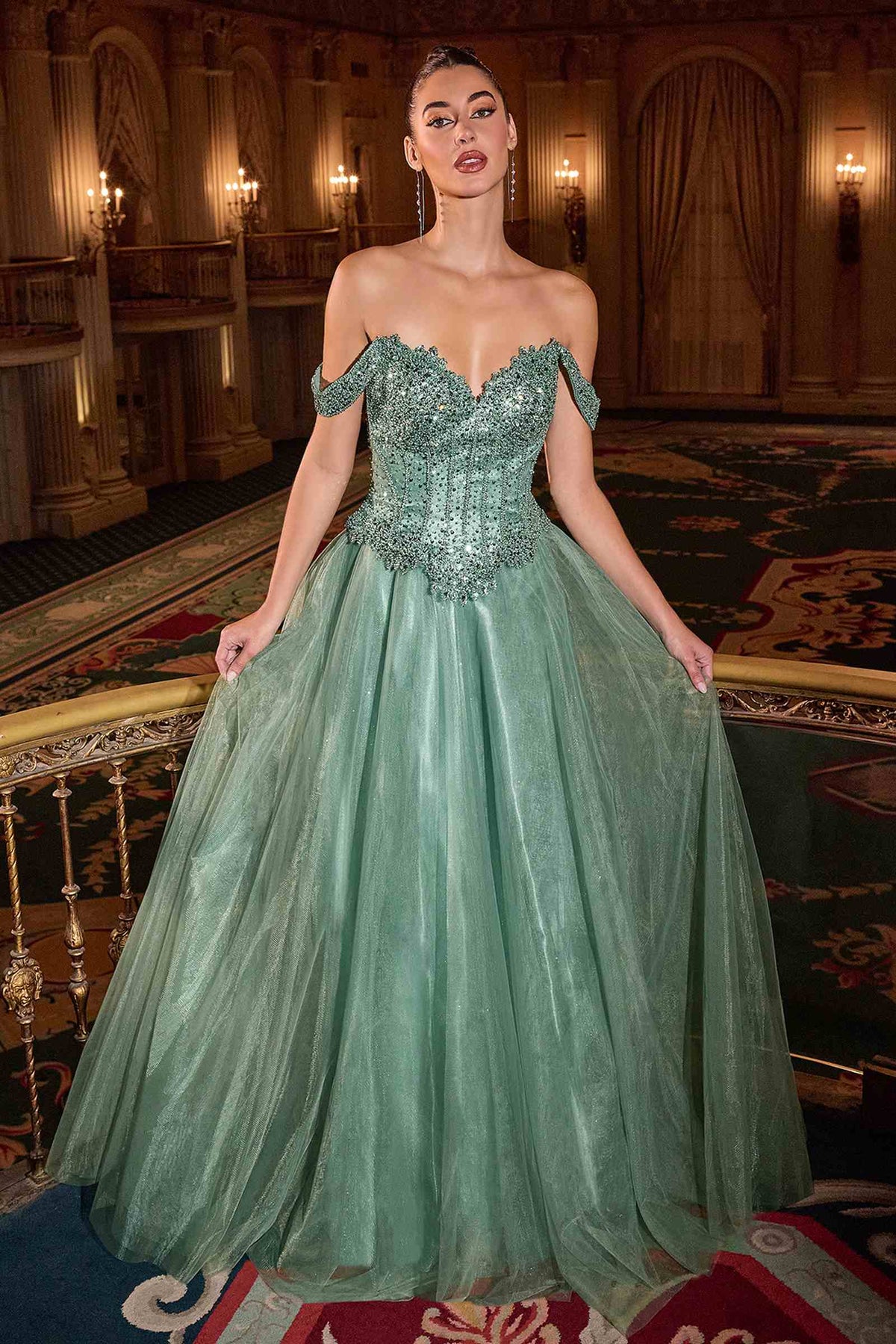Ladivine CC471 Vestido de gala con corpiño corsé de tul brillante y hombros descubiertos