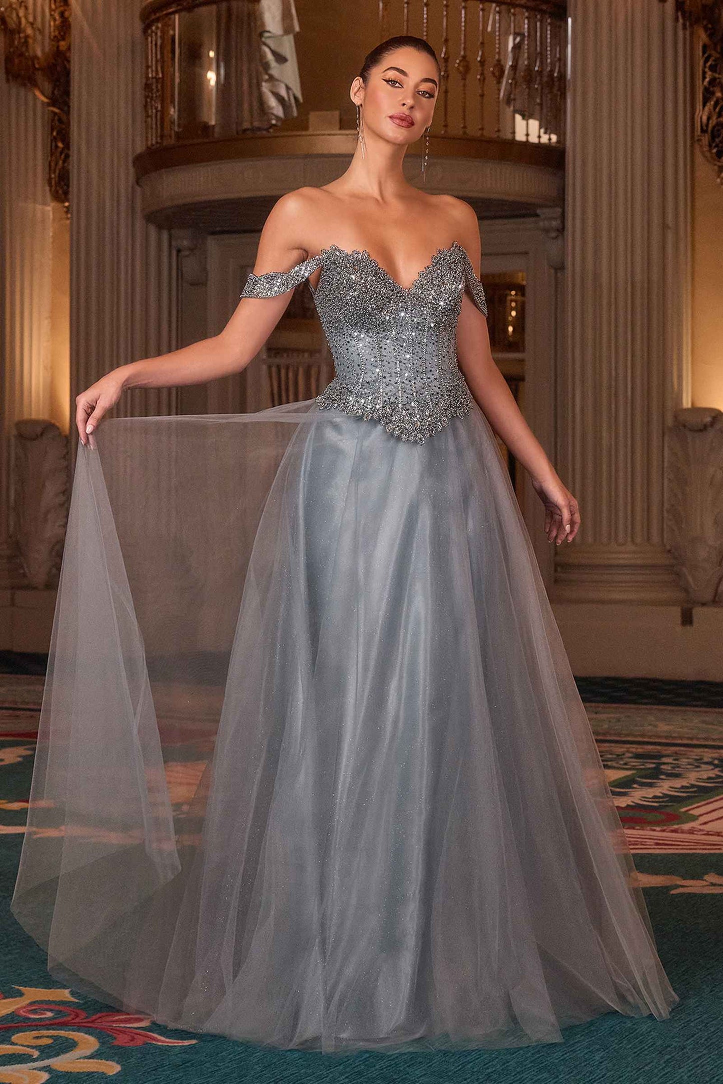 Ladivine CC471 Vestido de gala con corpiño corsé de tul brillante y hombros descubiertos