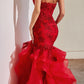 Vestido de cola de sirena largo Ladivine CC8915 con apliques de encaje de rosas y falda a niveles