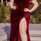 Vestido largo de corsé con hombros descubiertos Cinderella Divine CD236