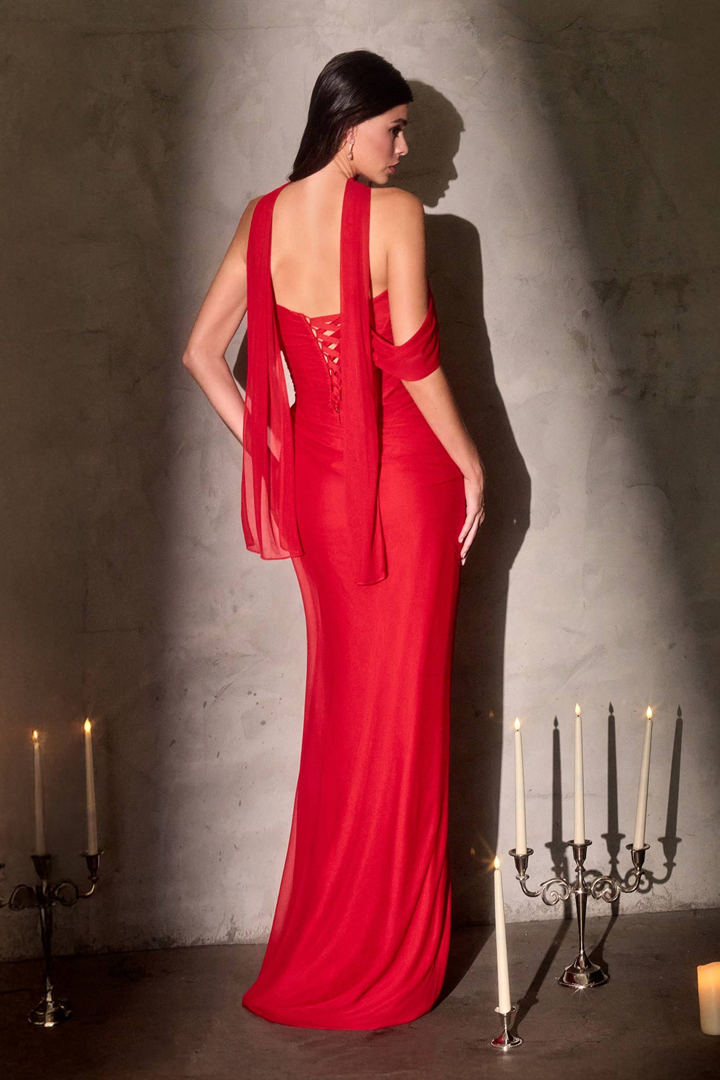 Vestido ajustado de gasa ligera con corpiño plisado esculpido Ladivine CD406