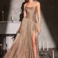 Vestido Ladivine CD409 de Gasa Luminiscente Fluida con Un Hombro y Corte en A