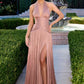 Ladivine CD412 Elegante vestido largo de gala con escote halter pronunciado y falda fluida en A