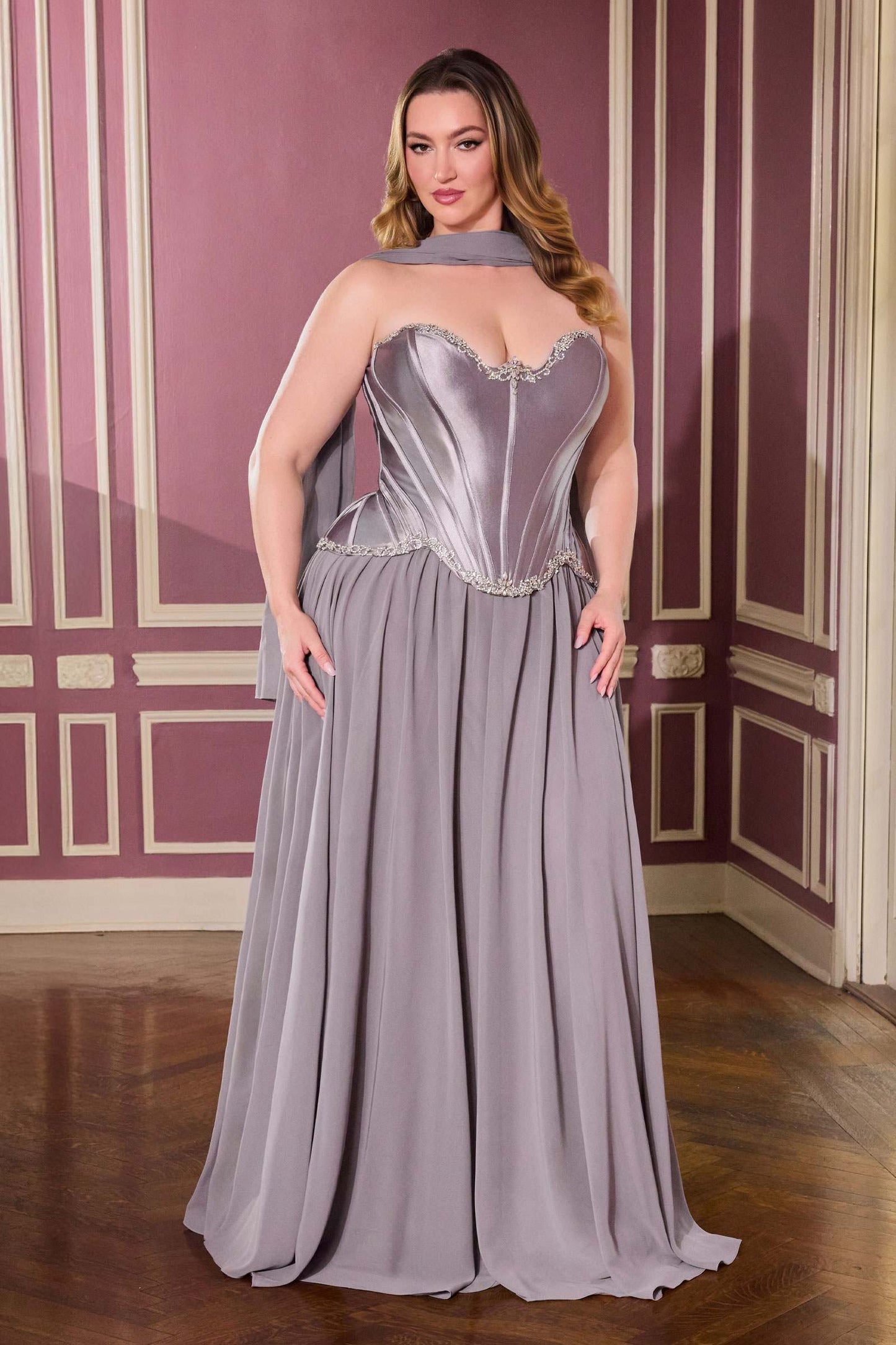 Vestido de gala de talla grande con corpiño corsé de satén esculpido Ladivine CD668C