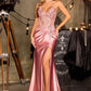 Vestido de satén elástico con cuello halter pronunciado y pedrería Ladivine CD690