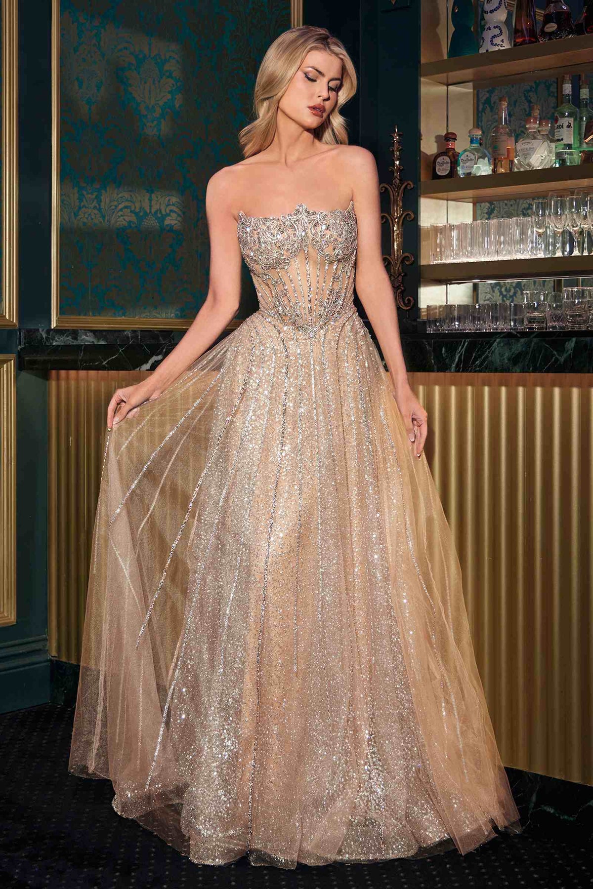 Vestido de Noche Acampanado Ladivine CD724 con Purpurina sin Tirantes Escote Corazón con Pedrería de Cristal
