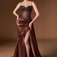 OFERTA ESPECIAL - Vestido largo de noche plateado Ladivine CD868 glamuroso con detalles de encaje y banda lateral (Talla 2)