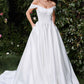 Vestido Ladivine CDS513W de satén suave con hombros descubiertos para novia