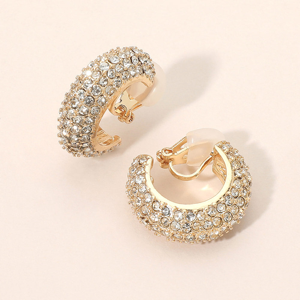 Aretes de clip de aro grueso con pavé de pedrería