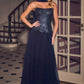 Vestido de noche Ladivine CH2603 corte A sin tirantes con corsé adornado con cristales