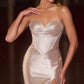 Vestido ajustado brillante Ladivine CK918 Glamour con corpiño deshuesado tipo corazón