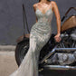 Vestido de noche formal Ladivine CR383 de silueta ajustada con cristales y lentejuelas