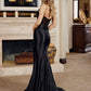 Vestido de fiesta sin tirantes con escote en V y abertura lateral Nox Anabel D1765