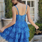 Vestido Corto E914 de Línea A Fruncido con Apliques Nox Anabel