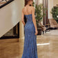 Vestido sin tirantes Nox Anabel G1650 con bordado semi-corazón y abertura