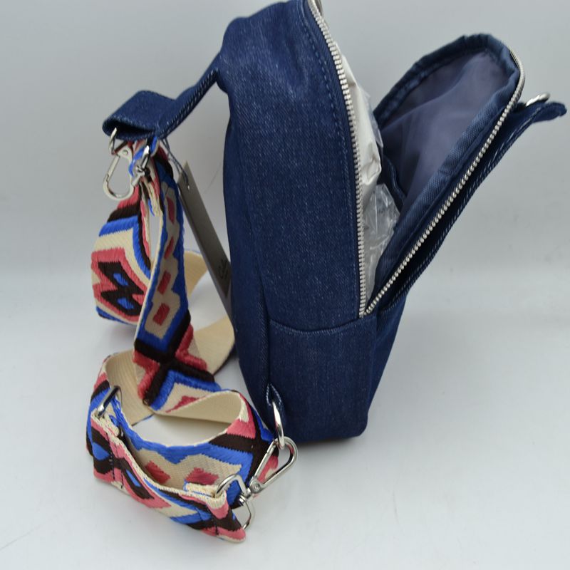 Geometric Pattern Strap Sling Bag with Zipper Pockets