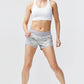 Shorts de entrenamiento rápidos y sin ataduras para mujer