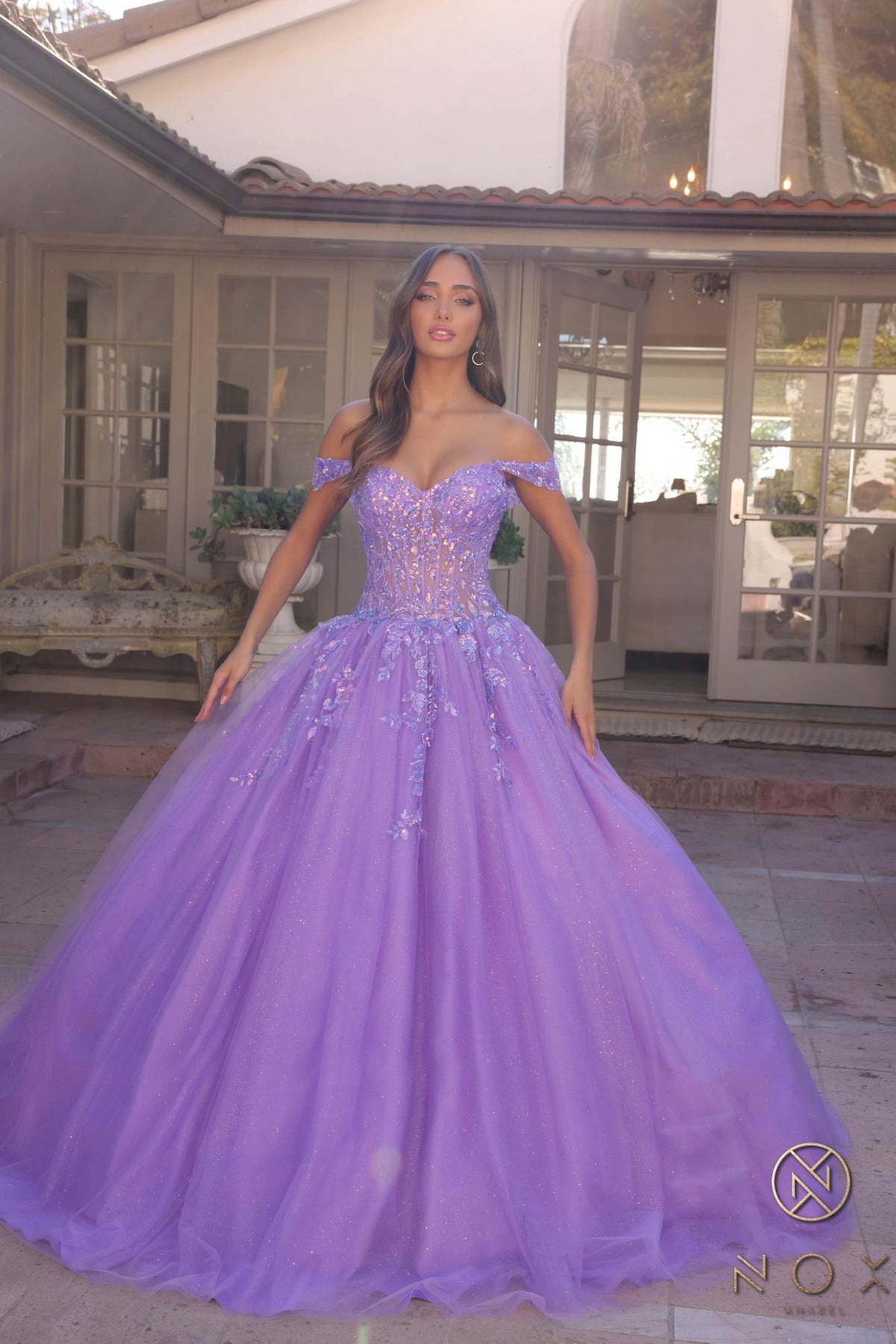 Nox Anabel H1349 Vestido de Quinceañera Largo y Voluminoso con Hombros Caídos