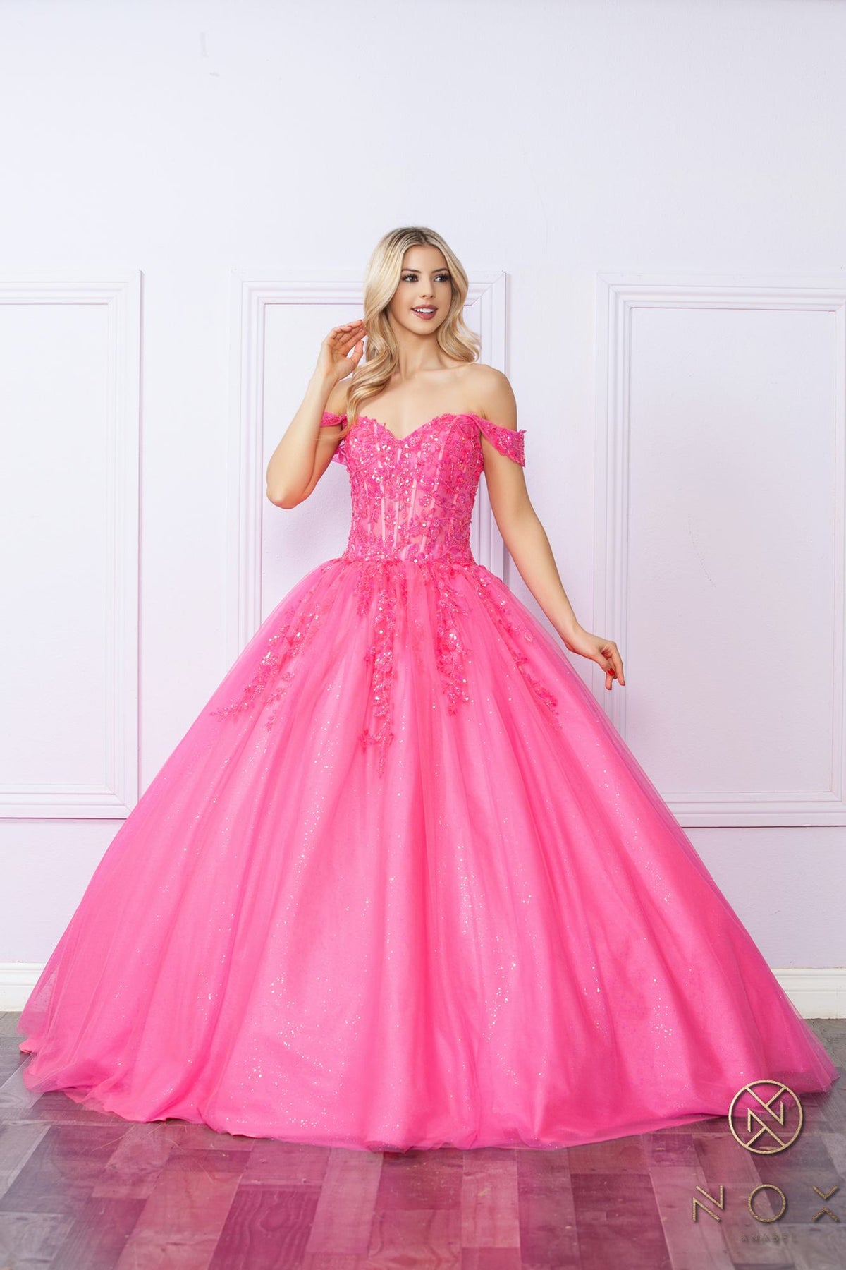 Nox Anabel H1349 Vestido de Quinceañera Largo y Voluminoso con Hombros Caídos