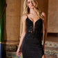 Vestido de satén con purpurina Nox Anabel H1672 con abertura alta y escote pronunciado