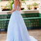 Vestido de línea A con escote corazón y apliques florales Nox Anabel H1682